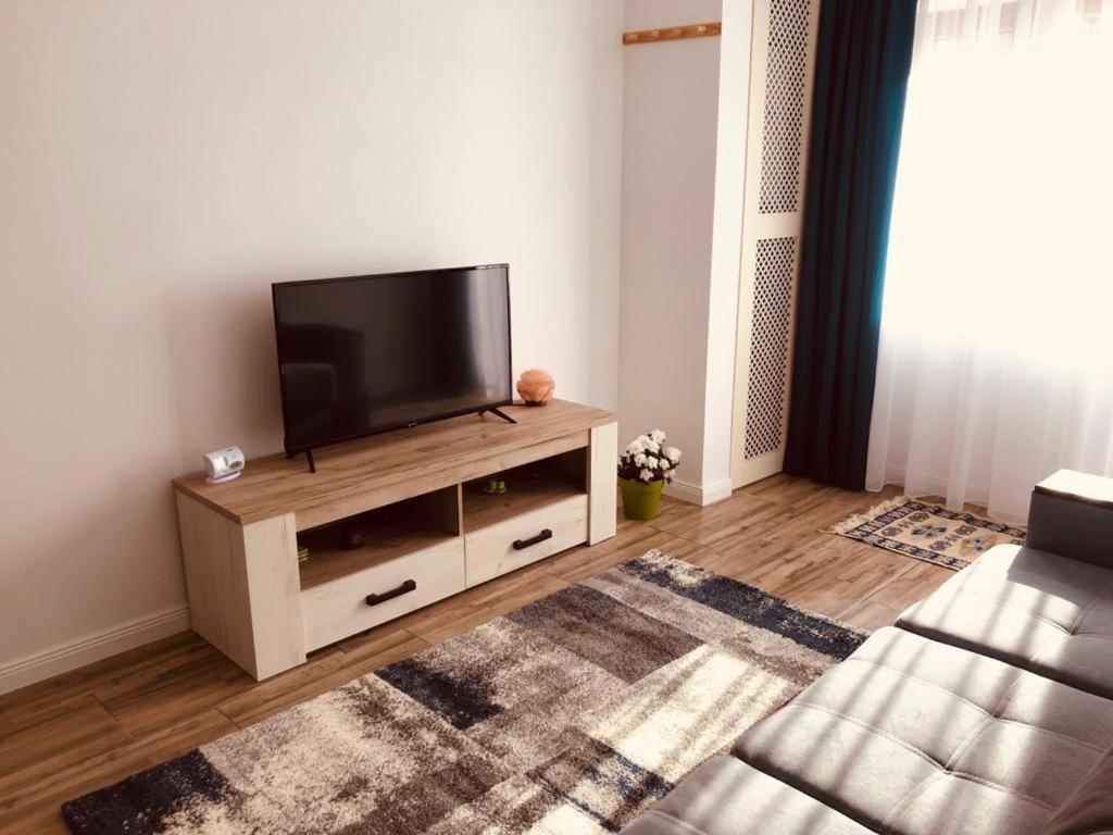 Apartamento Narcisa Piatra Neamţ Exterior foto
